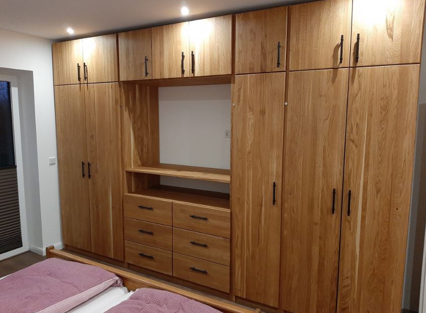 Schlafzimmerschrank